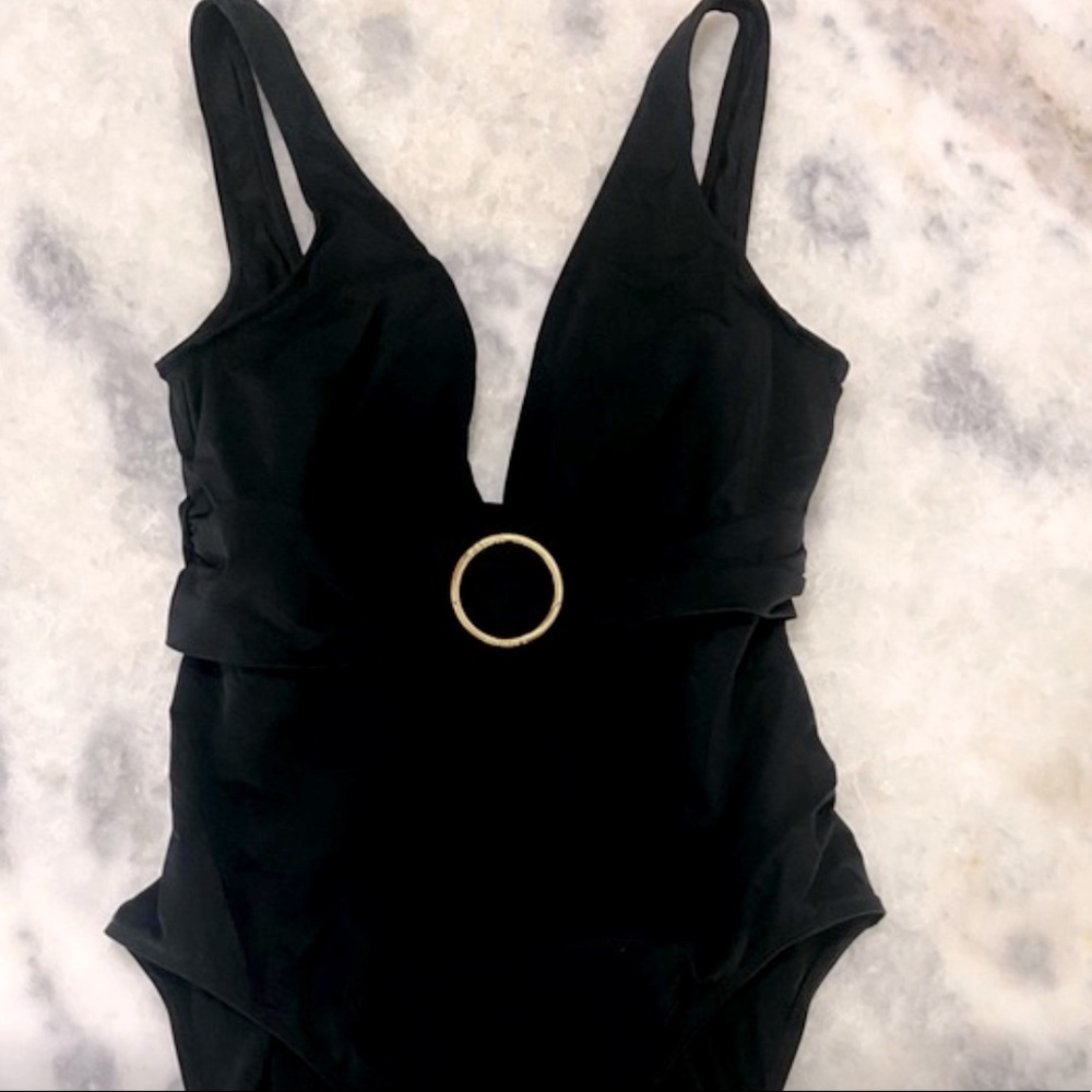 * DONATING SOON * 🐎 Ralph Lauren one piece